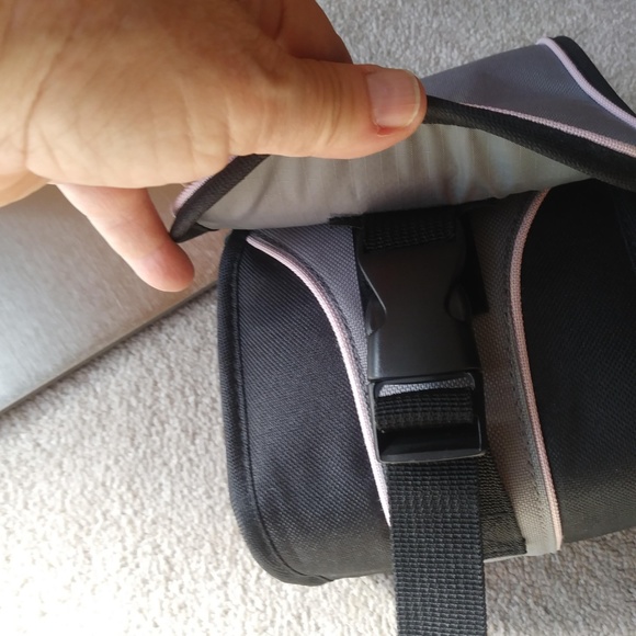 DENALI Padded Bag for MP3-Digital camera-Cell phone - Picture 8 of 9